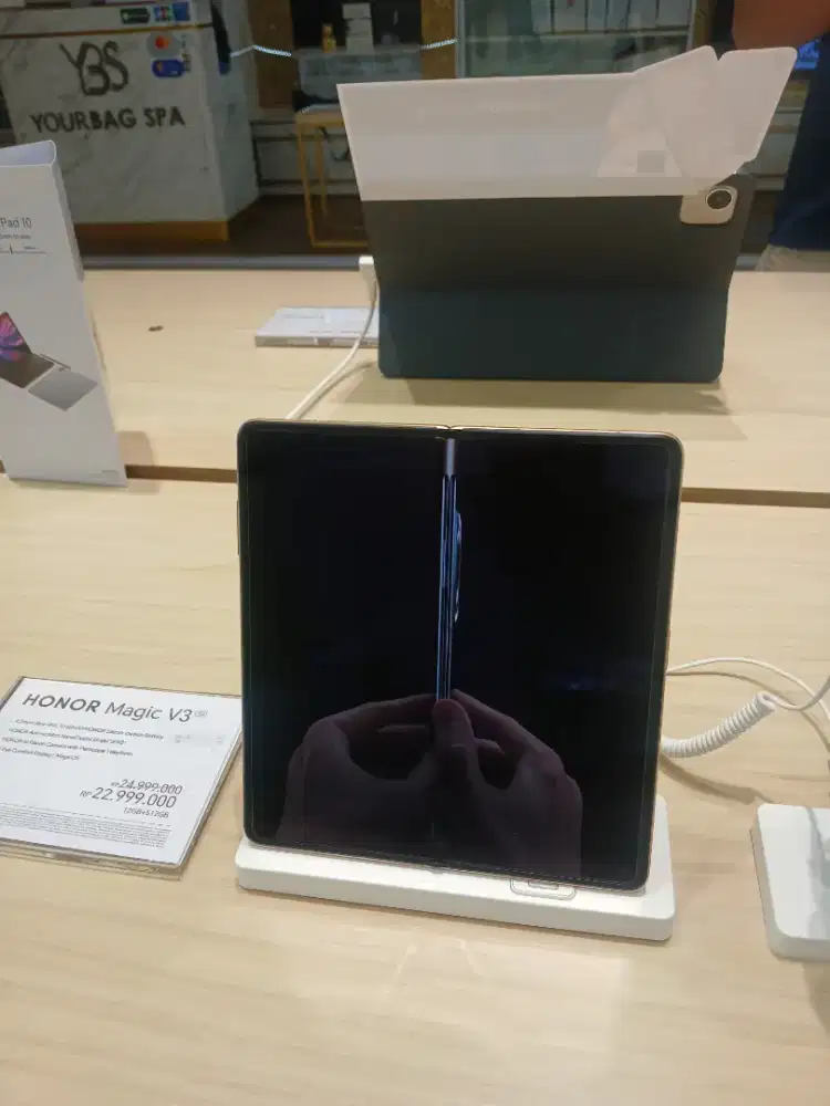 CICILAN HP HONOR MAGIC V3