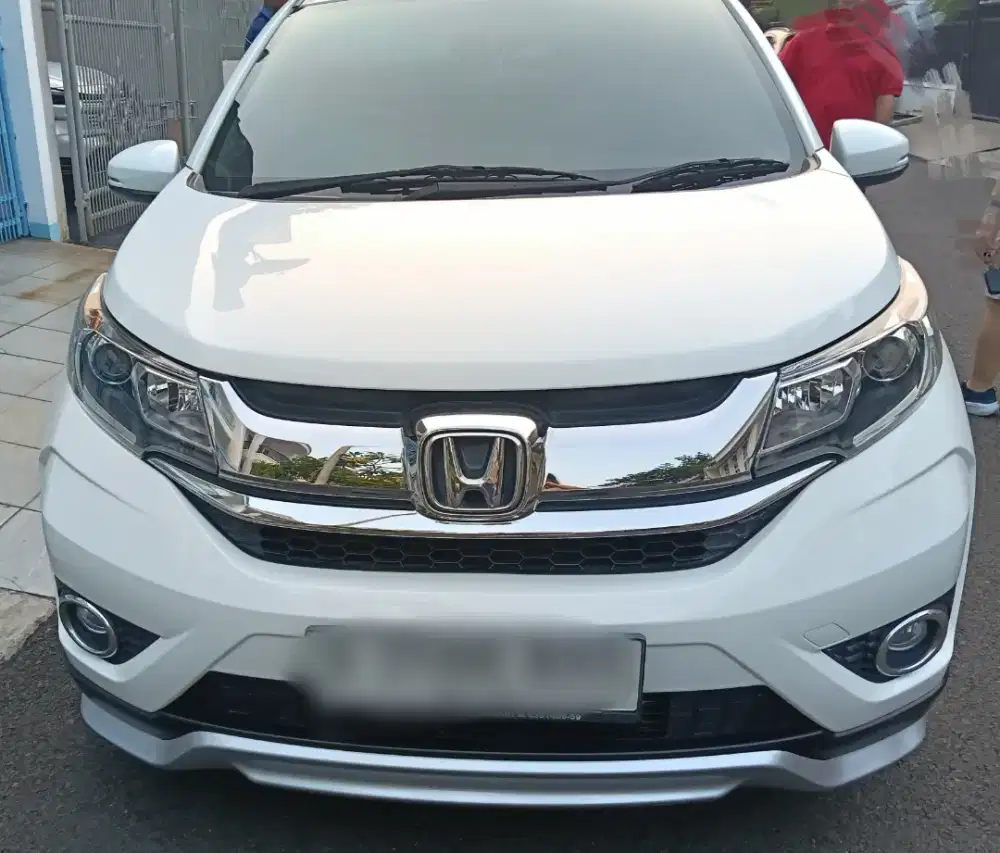 Dijual Mobil Honda BRV 2018 putih kondisi bagus
