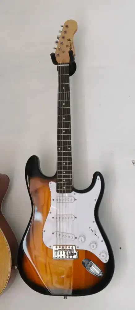 Gitar Elektrik Stratocaster Stinger ORI