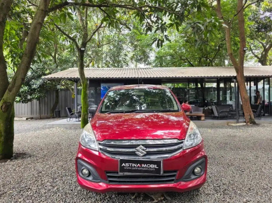 SUZUKI ERTIGA 1.4 GL AT MATIC 2015 MERAH ASTINA MOBIL