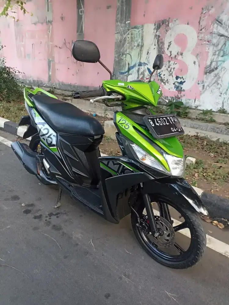 Dijual Cepat Mio M3 125cc Tahun 2017 full original pajak panjang