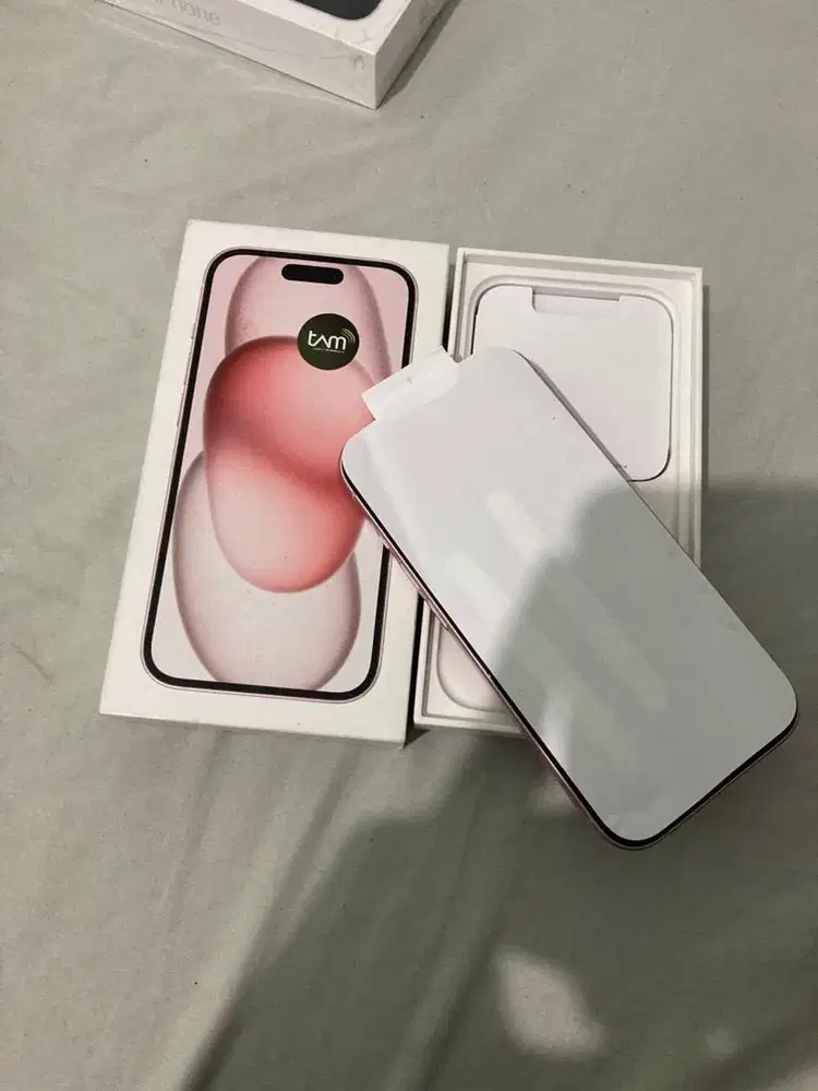 Iphone 15 128 like new