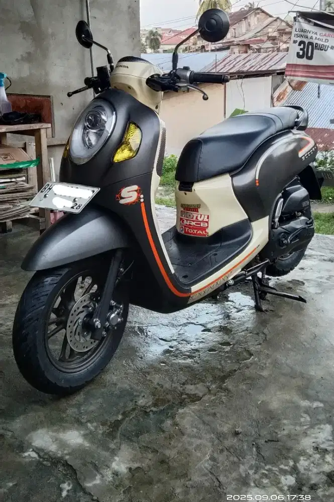 Honda Scoopy 2023