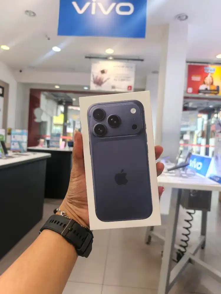 READY IPHONE 17 PRO