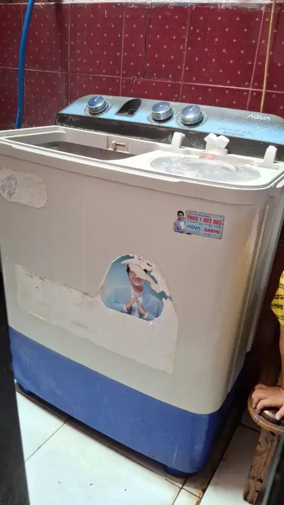 DiJual Mesin Cuci Bekas merk Aqua [QW-880XT]