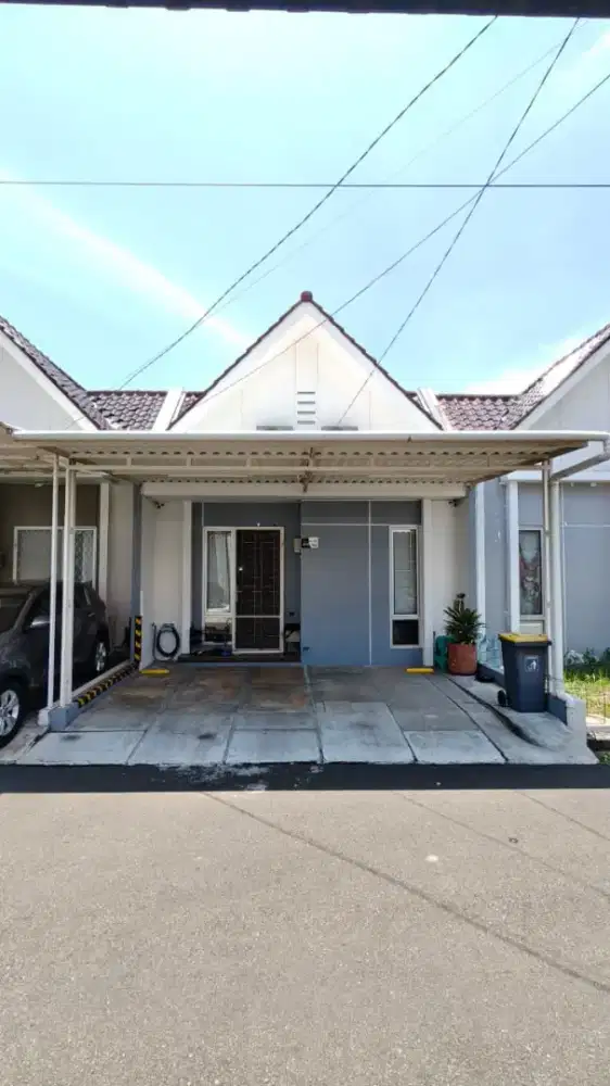 Dijual Rumah Navona Village, Gading Serpong - Siap Huni, Semi Furnish