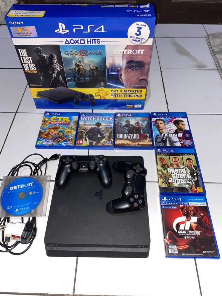 Dijual PS4 Slim HDD 1TB (Original Sony)