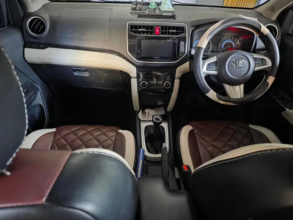 Toyota Rush 2018 Bensin