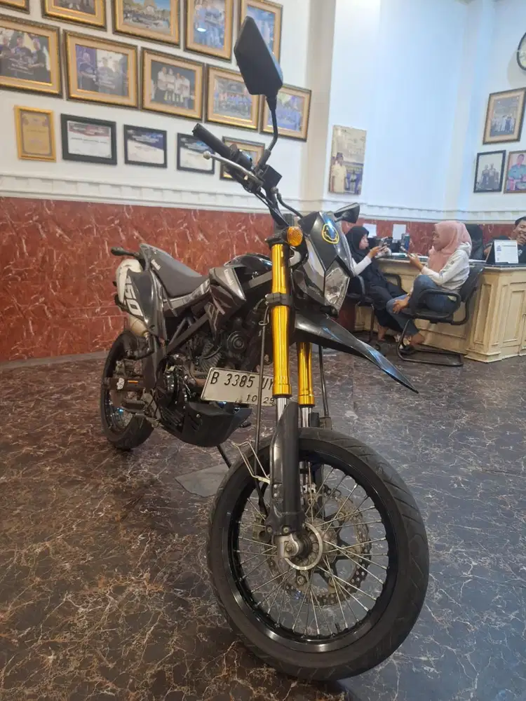 Hub ima Dp 2 jt D tracker 2022.  Km low , Syarat Kredit KTP & KK