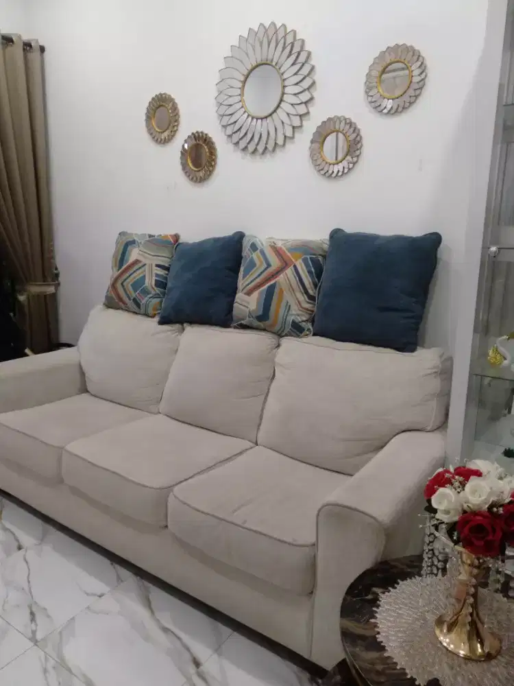 Dijual sofa Wood fabic 3s By.informa