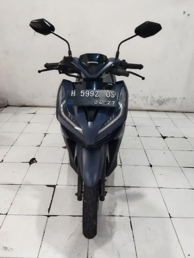 DJ VARIO 125 ISS SE 2022 ISTIMEWA