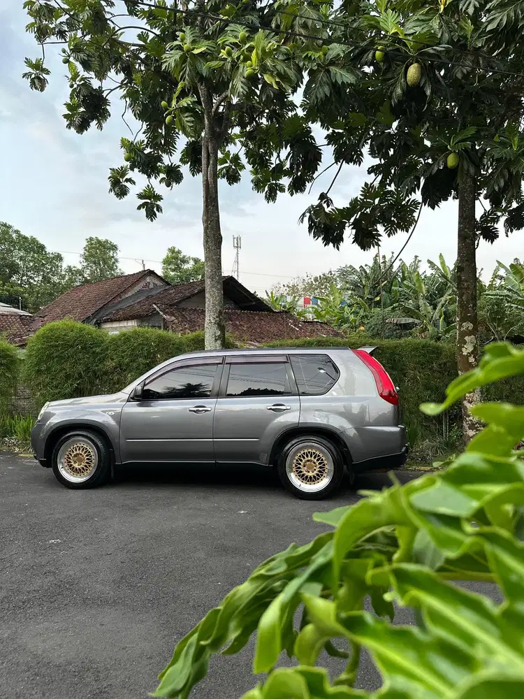 Nissan X-Trail 2012 Bensin