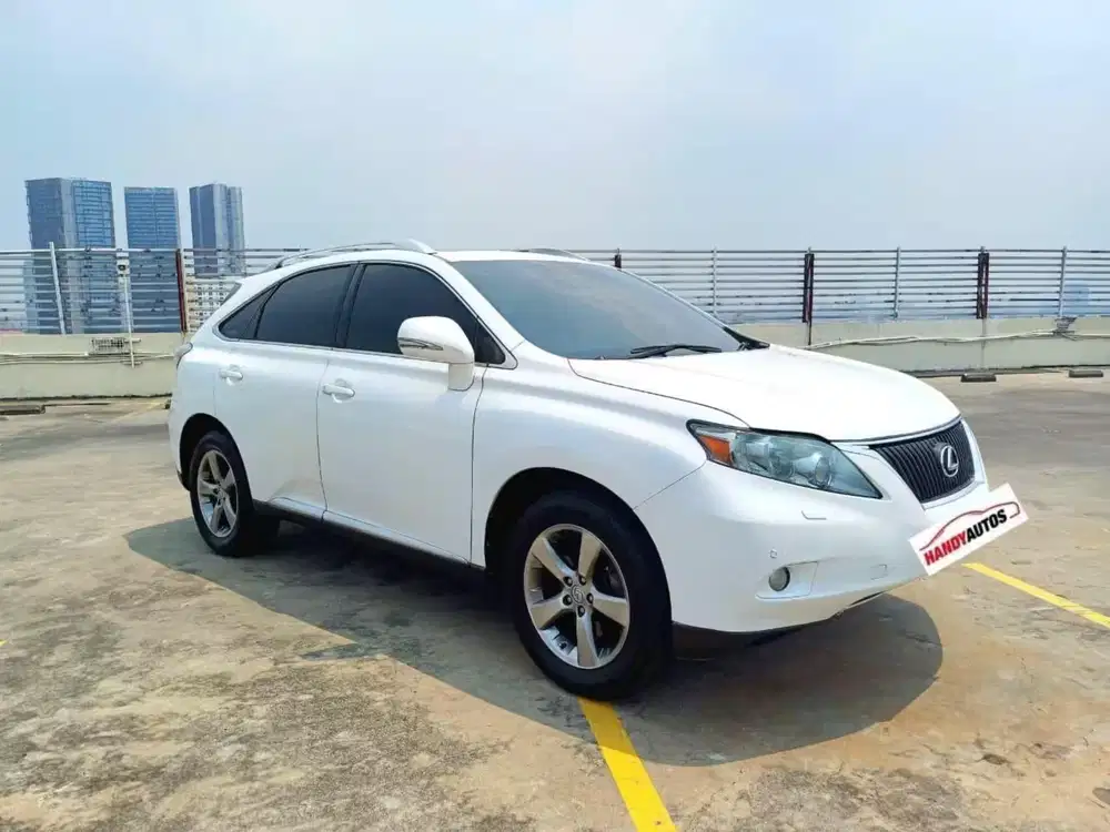 Lexus RX270 Tahun 2011 Automatic Putih