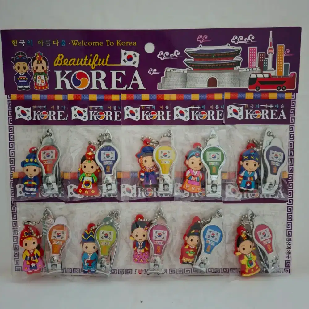 Collector Item: Souvenir  Gantungan Kunci/ Gunting Kuku Korea (10 pcs)