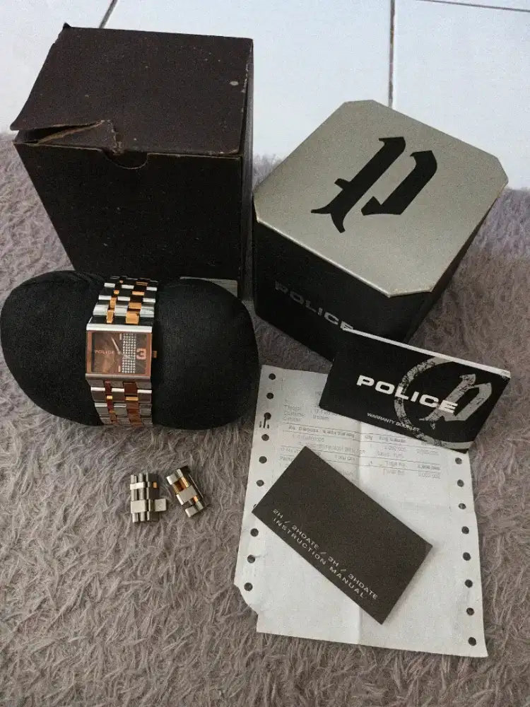 Police seri timepiece ORI