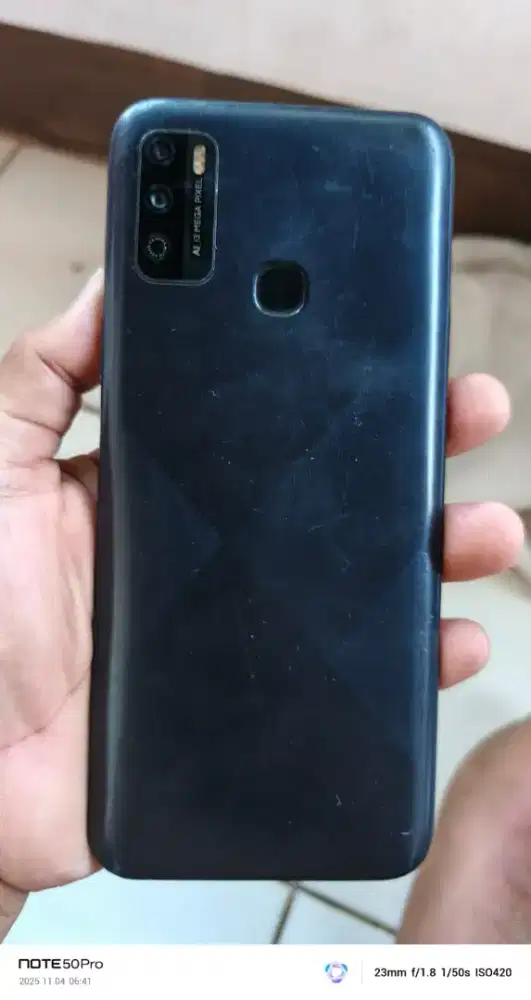 Infink hot 9 play. 4/64 pmkyan ja