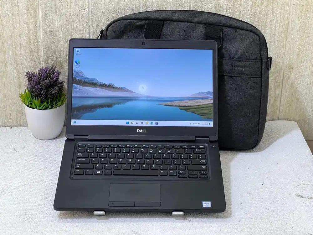 Dell Latitude 5490 i5-8250U RAM 8 SSD 256 14 Inch No Minus