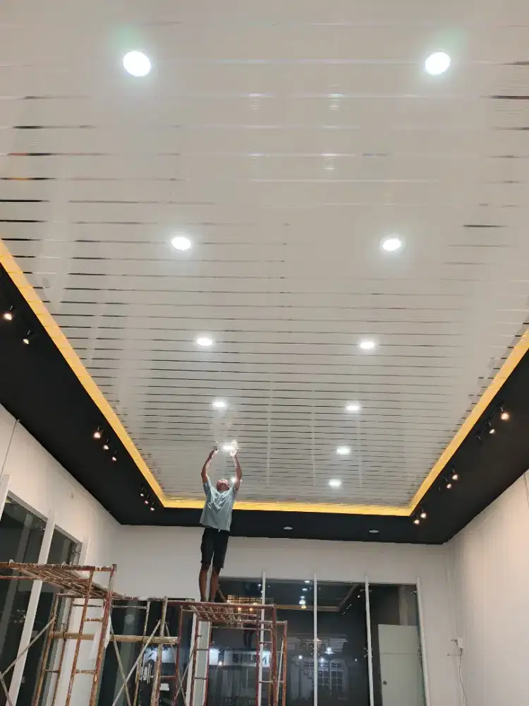 Plafon PVC,gypsum,partisi grc dan atap bajaringan
