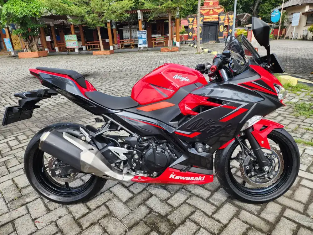 Kawasaki Ninja 250 FI , ABS , TH 2019 ‼️