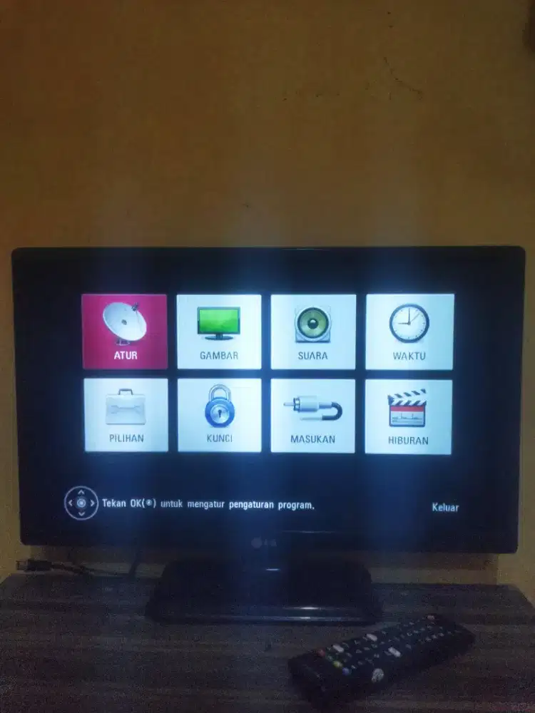 TV LED LG 22 inch