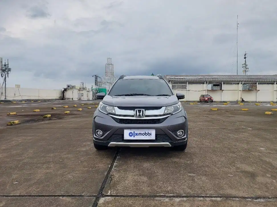 TDP 7,JT Honda BR-V 1.5 E Bensin-AT Abu 2016