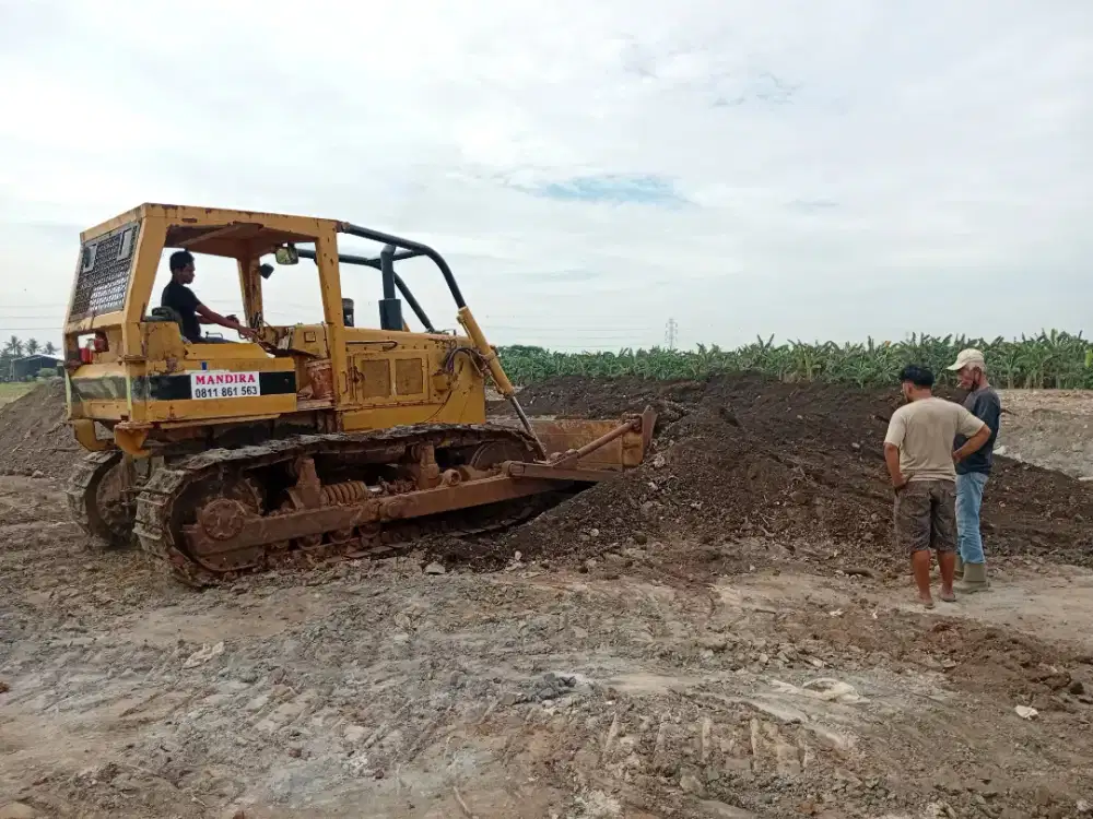 Pemborong urugan tanah cut & fill land clearing bongkaran jalan gedung