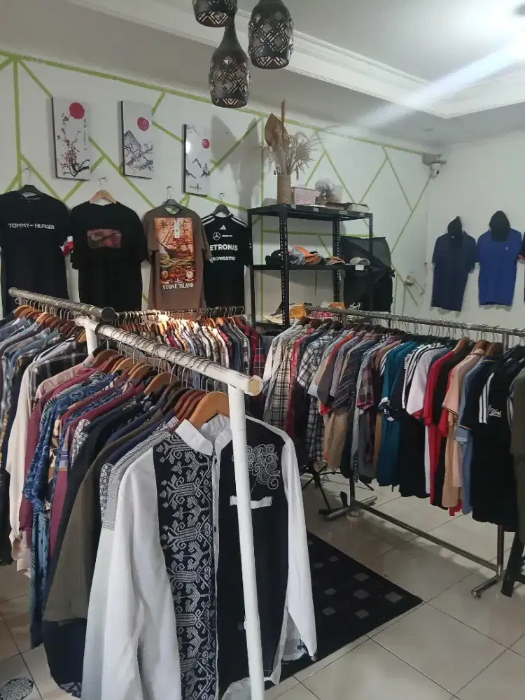 Dicari bantu handle toko baju