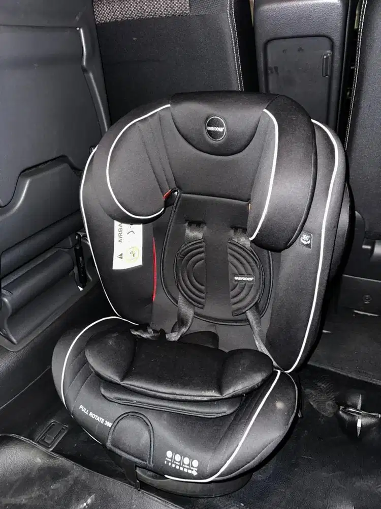 Car Seat Kursi Bayi di Mobil Baby Does