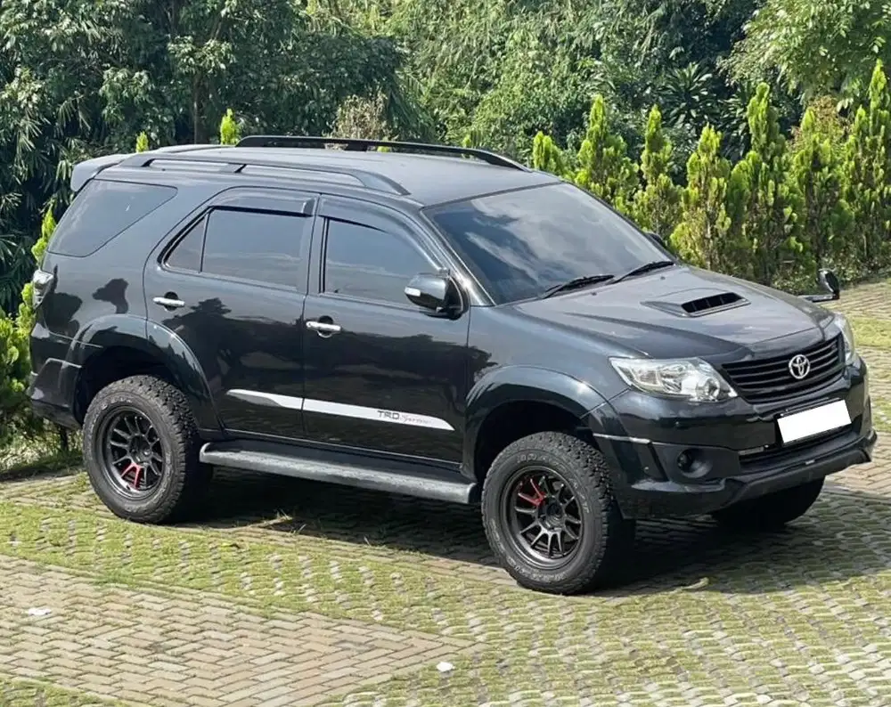 Toyota Fortuner 2014 Diesel TRD AT Low KM 77rb