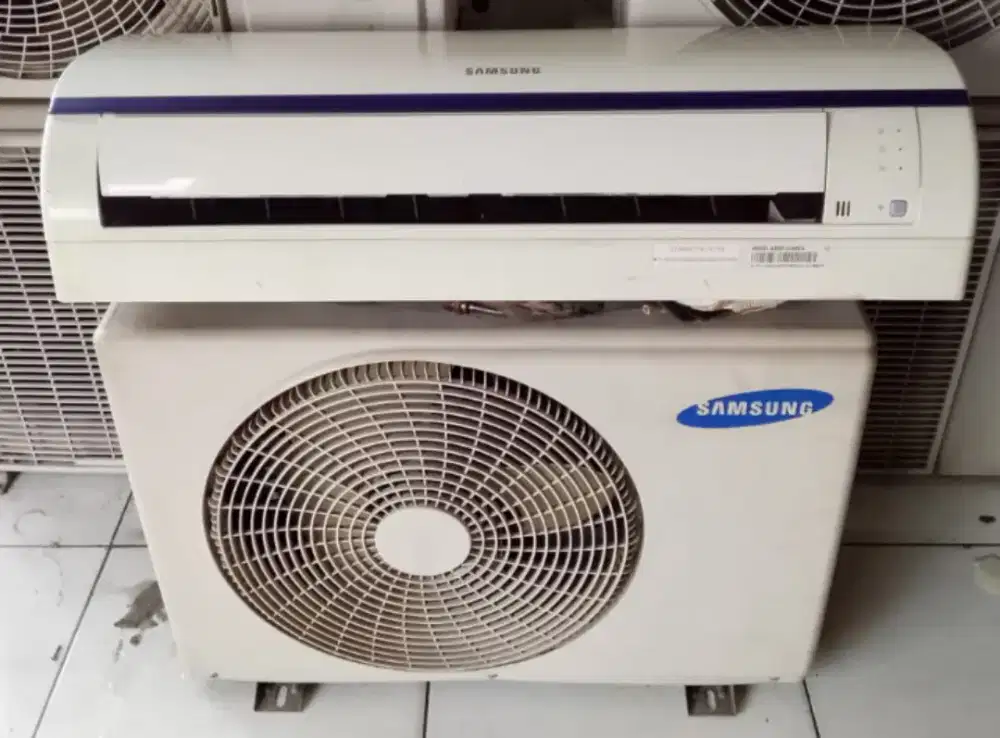 AC Samsung SECOND OUTDOOR DAN INDOOR 1/2 pk