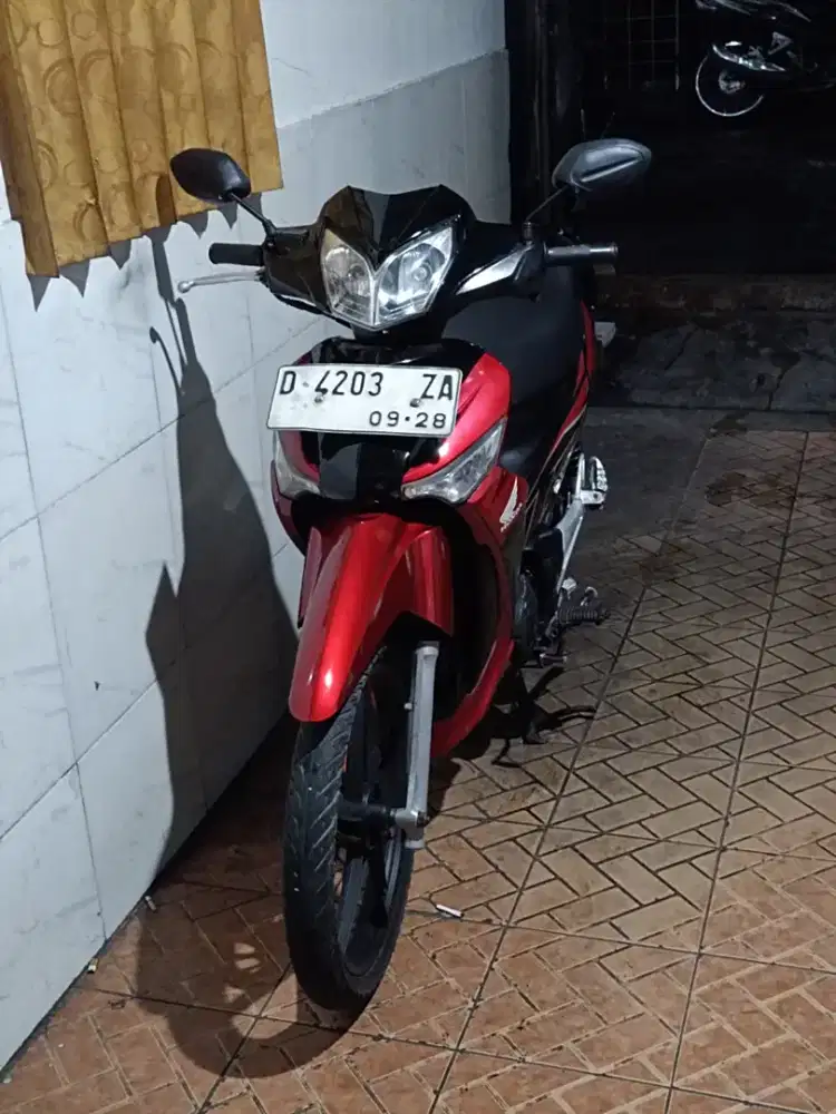 Supra x 125 tahun 2008/tt boleh gan cash lebih bagus