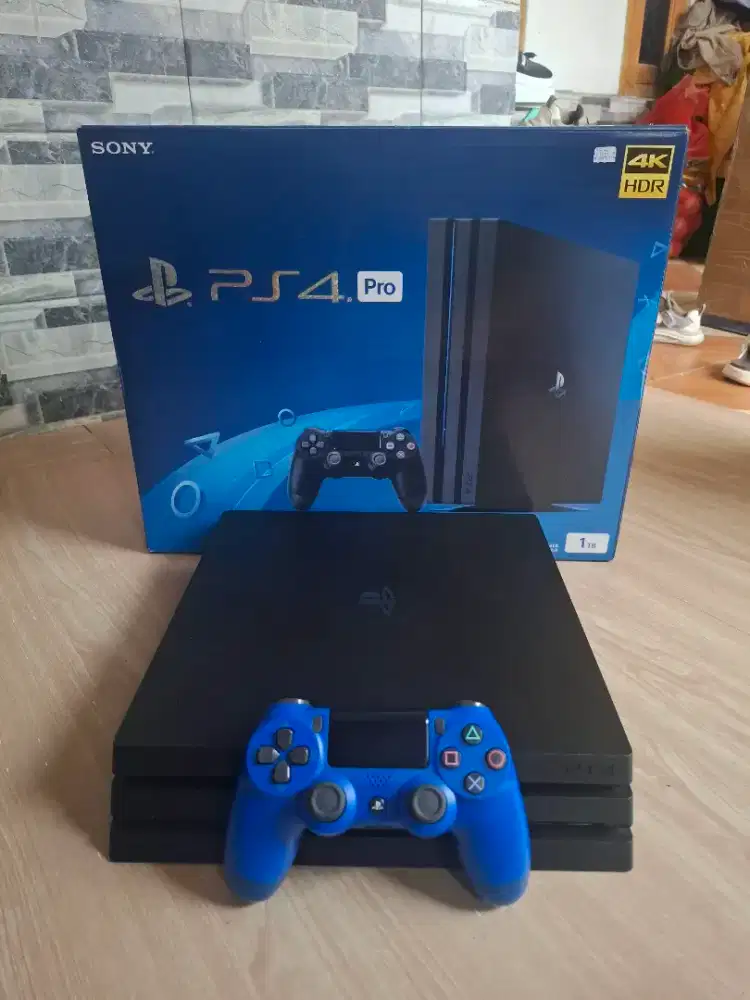 Ps4 pro 1TB 4K HDR
