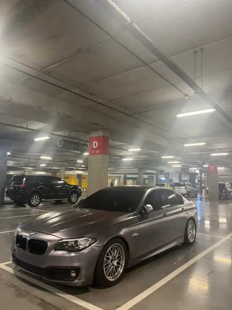 BMW 520i Luxury 2015