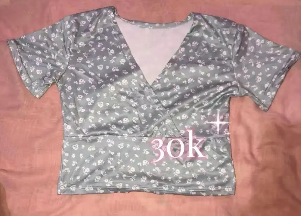 crop top kaos sky blue