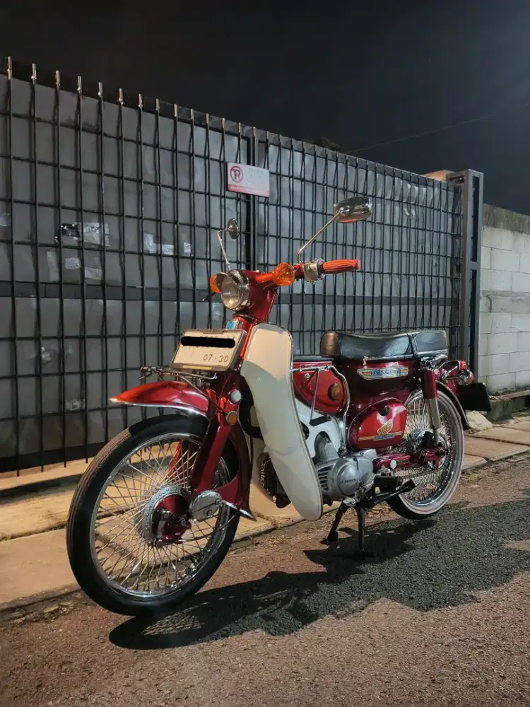 Honda C70 Tahun 1978