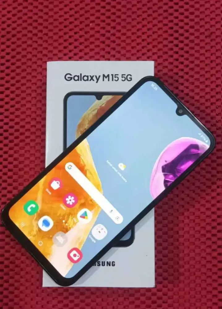 samsung M15 5G like new lkp  layar amoled 6gb/ 128gb baterai 6000 mag