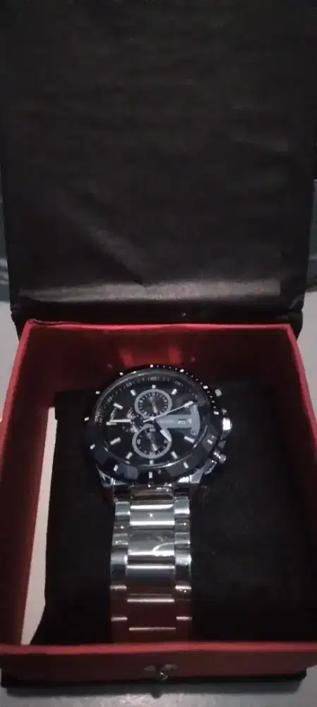 Di jual jam tangan