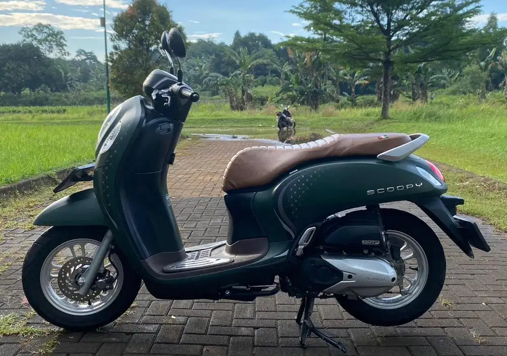 DIJUAL CEPAT HONDA SCOOPY 2024 PRESTIGE LOW KM KONDISI ISTIMEWA !