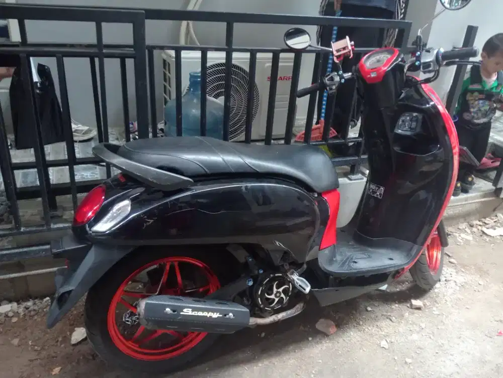 Jual butuh motor Honda Scoopy