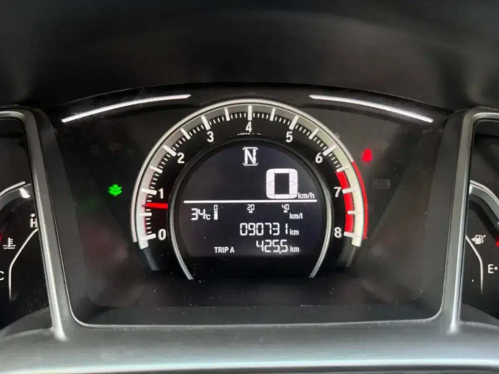 Honda Civic 1.5 Turbo ES AT Hitam 2018  SIAP PAKAI