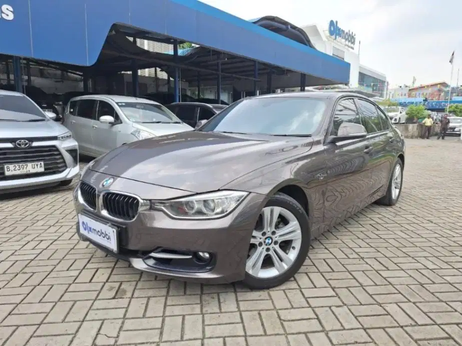 LOW DP BMW 320i 2.0 N20 Bensin-AT 2015 UAF