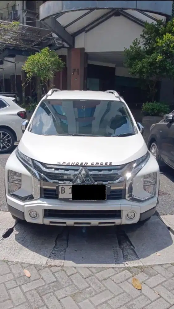 Mithsubishi Expander 1.5 cross premium 2021