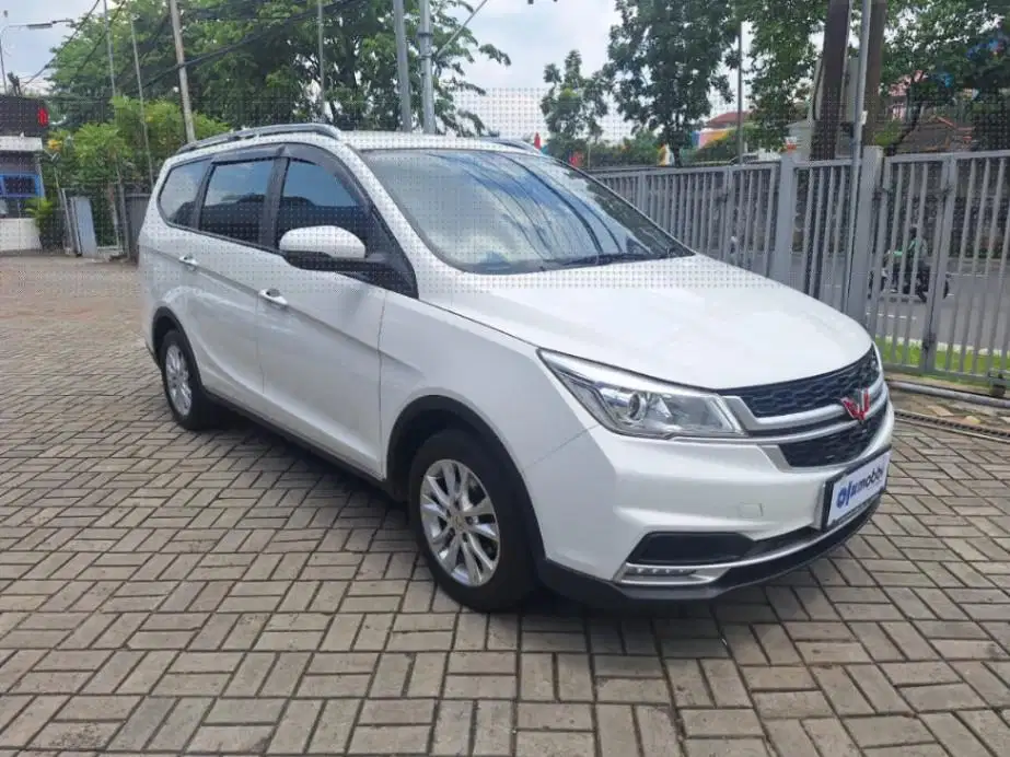LOW DP Wuling Cortez 1.5S T Lux+ Bensin-AT 2021 ZKS