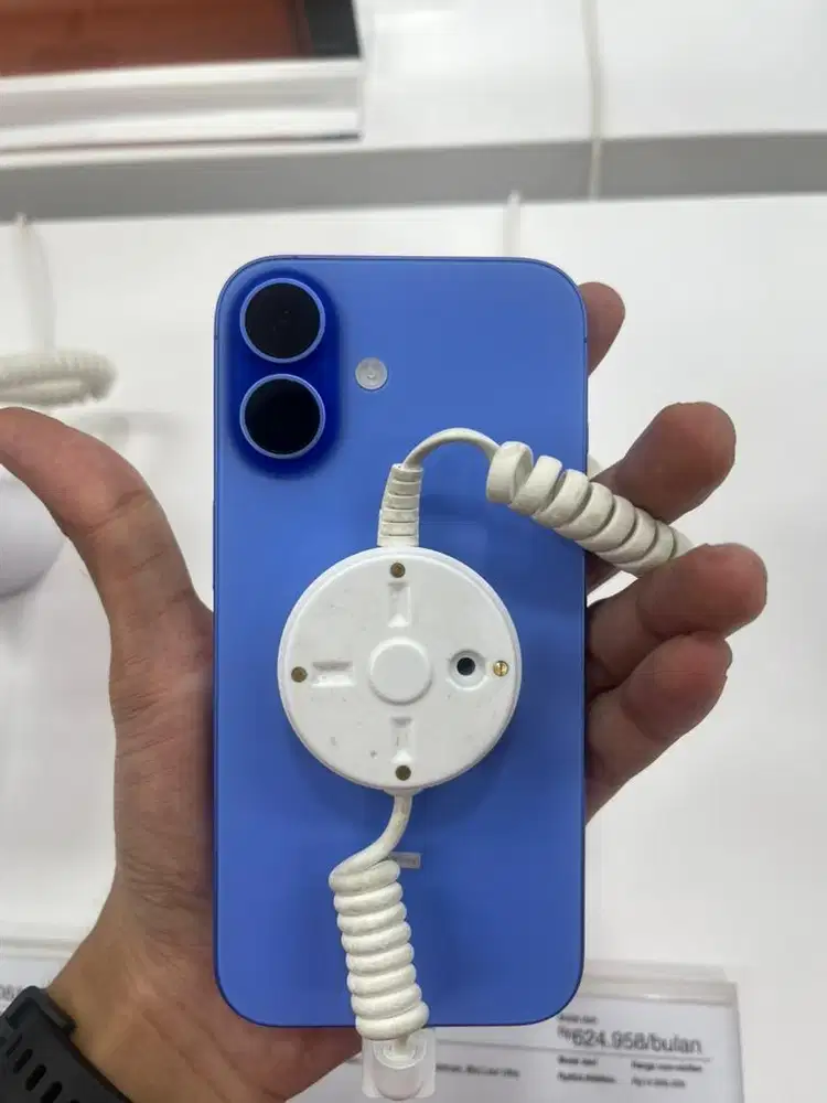 SEGAMPANG ITU DAPAT IPHONE SERIES 16 DI HOME CREDIT CUKUP KTP AJA