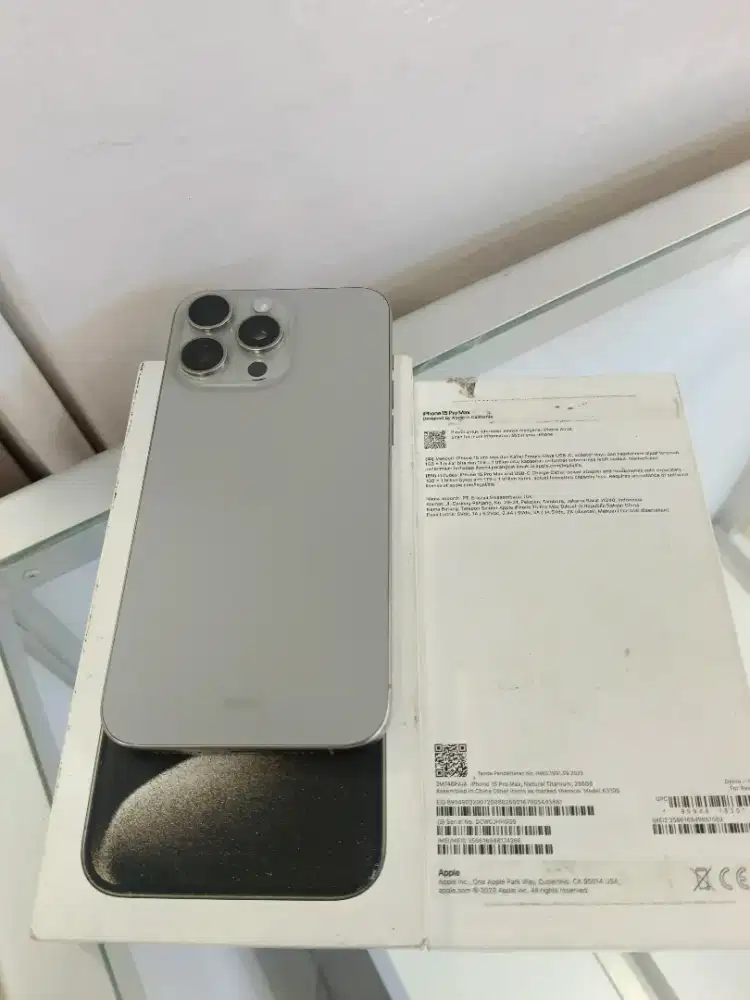 Iphone 15promax 256gb natural resmi ibox mulus nominus