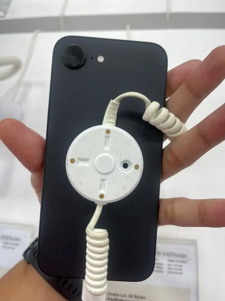 SEGAMPANG ITU DAPAT IPHONE 16E SERIES DI HOME CREDIT CUKUP KTP AJA