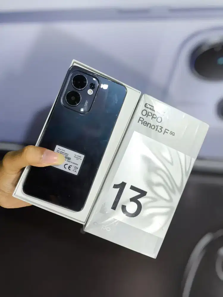 Oppo Reno13F 5G 12/256 (Garansi Resmi On)