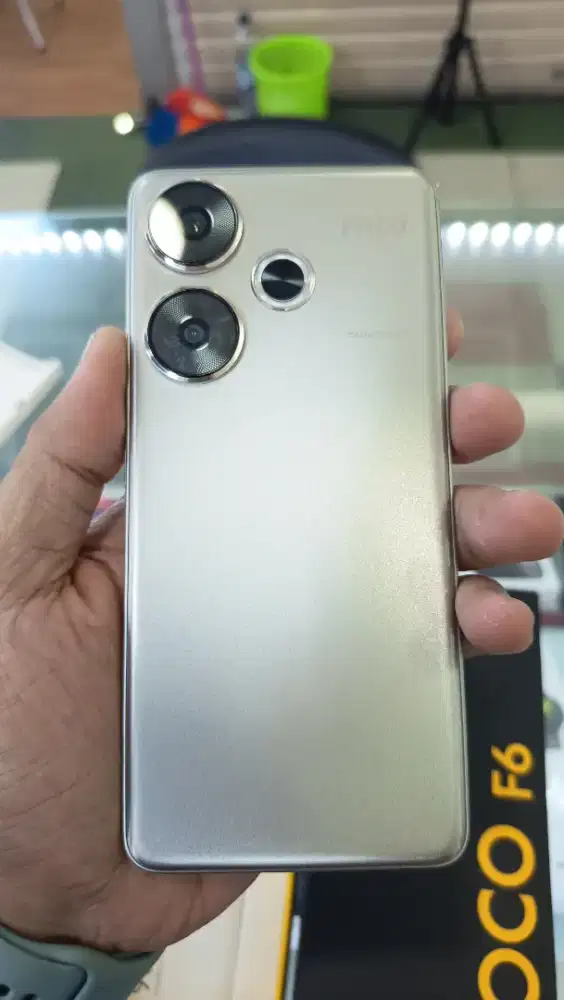 Poco f6 ram 12/512
