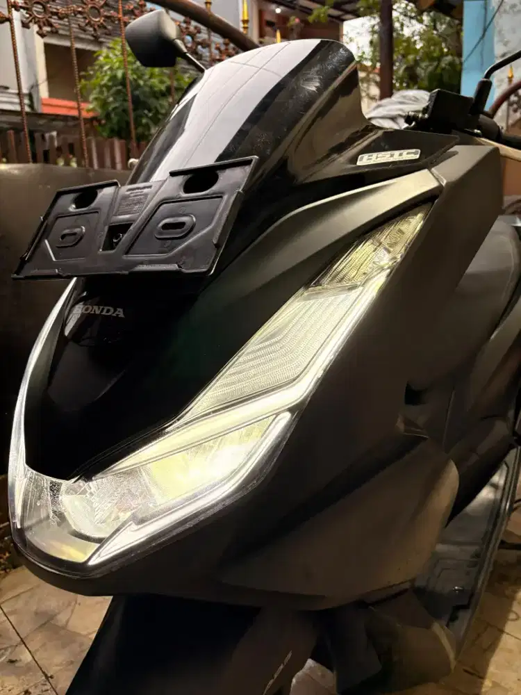 Honda pcx 160 ABS 2024 hitam mulus