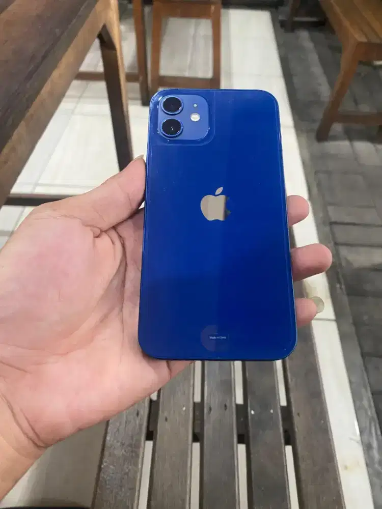 iPhone 12 128Gb iBox